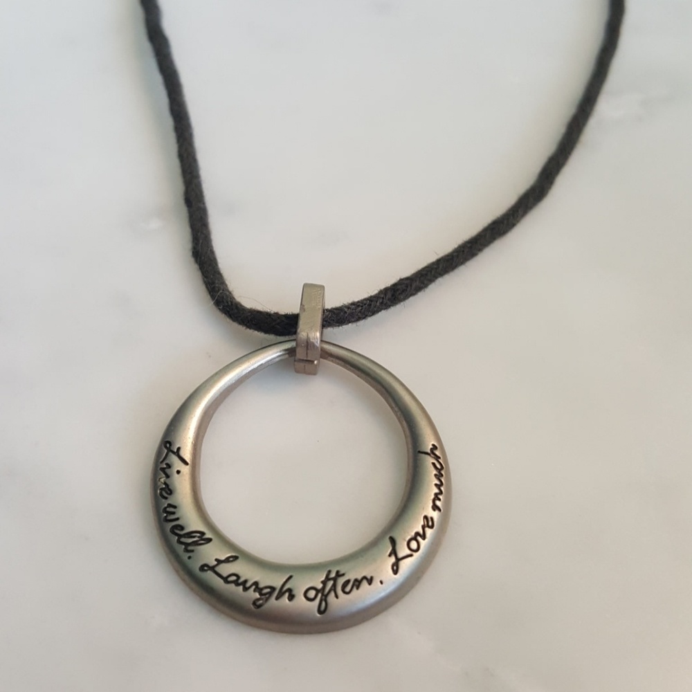 🎉🔥 Live well. Laugh often. Love much Necklace